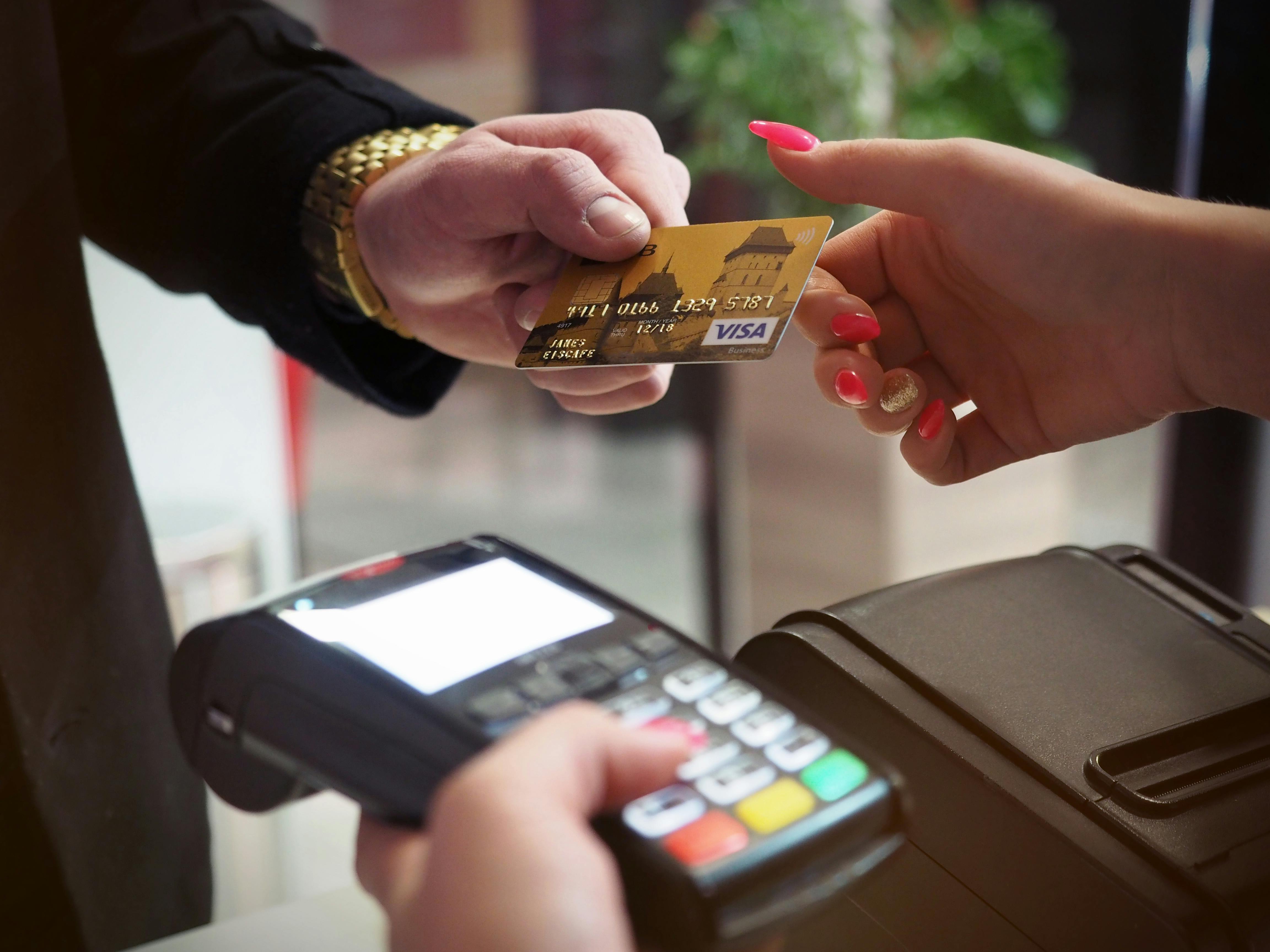 How Merchant Banking Fuels Global Trade: A Complete Guide for Businesses
